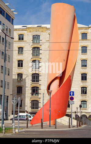 Marseille, Les Docks Dorf, 5 historischen Lagerhäusern in eine up-market Shopping, Office- und Restaurantkomplex umgewandelt Stockfoto