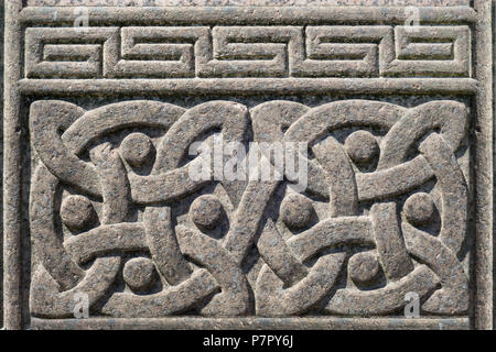 Alte Stein symbol Celtic Design, Keltische Knoten Stockfoto