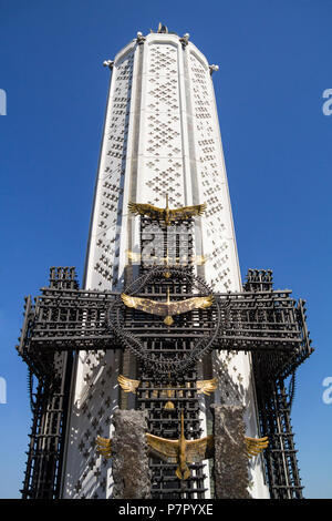 Kiew, Ukraine - August 9, 2015: Main Tower des Museums und der Gedenkstätte für die Opfer, während der großen Hungersnot Hungersnot und Hunger Genozid, während geschah Stockfoto