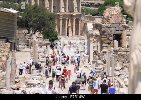 Bibliothek des Kelsos in Ephesus: UNESCO-Weltkulturerbe, Selcuk, Türkei, PETER GRANT Stockfoto