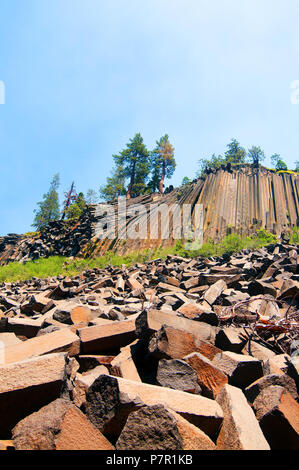 Devils Postpile National Monument ist eine der Hauptattraktionen in den Mammoth Lakes area. Sie ist einzigartig. Stockfoto