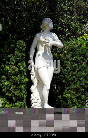 Englisch: Skulptur in Vizcaya Museum und Gärten - Miami, Florida, USA. 13 März 2017, 12:36:11 355 Statue - Vizcaya Museum und Gärten - Miami, Florida - DSC 08629 Stockfoto