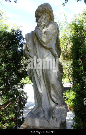 Englisch: Skulptur in Vizcaya Museum und Gärten - Miami, Florida, USA. 13 März 2017, 12:37:26 355 Statue - Vizcaya Museum und Gärten - Miami, Florida - DSC 08641 Stockfoto