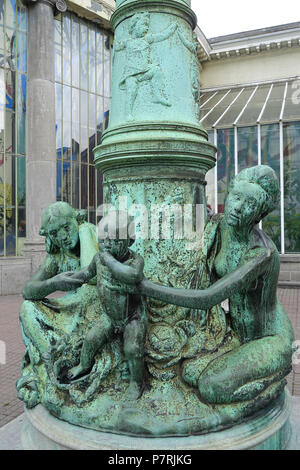 N/A. N/A370 Die vier Altersgruppen von Jules Lagae - Botanischer Garten von Brüssel - Brüssel, Belgien - DSC 06698 Stockfoto