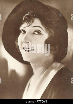 Lucie Englisch. ca. 1935 251 Lucie Englisch Schmoll Stockfoto