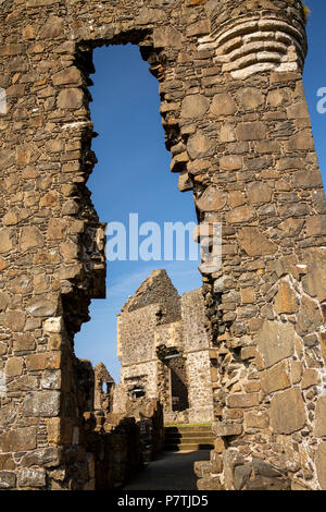 Großbritannien, Nordirland, Co Antrim, Dunluce Castle, Manor House durch Gatehouse Stockfoto