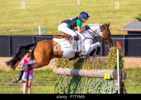 3. Platz. Saffie Osbourne, kleinen indischen Feder. GBR. Pony Abschnitt M. St James Place Barbury Horse Trials. Horse Trials. Cross Country. Barbury Castle. Wroughton. Somerset. UK. 06.07.2018. Stockfoto