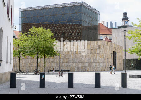 Deutschland, München. 2. Juli 2018. Außenansicht der Synagoge "Ohel Jakob" im Jüdischen Zentrum München bei St. Jakob's Plaza. Das Jüdische Zentrum München ist das Gemeindezentrum der Jüdischen religiösen Gemeinschaft von München und Oberbayern. Credit: Matthias Balk/dpa/Alamy leben Nachrichten Stockfoto