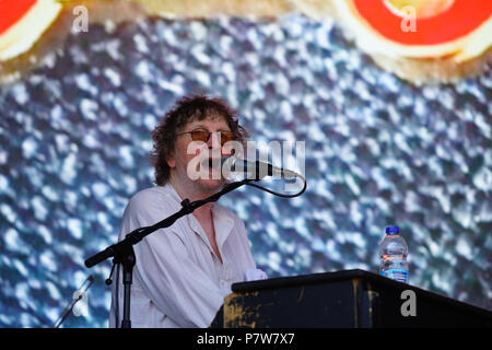 London, Großbritannien. 08 Juli, 2018. Charles Nicholas' Chas' Hodges von Chas und Dave live auf der 2018 Britische Sommerzeit Festival im Hyde Park in London. Foto Datum: Sonntag, 8. Juli 2018. Foto: Roger Garfield/Alamy Credit: Roger Garfield/Alamy leben Nachrichten Stockfoto