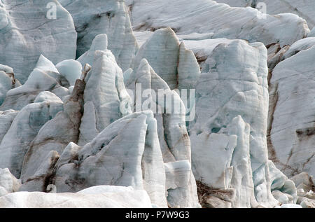 Skaftafell, Südosten Islands. 18 Juni, 2018. Die Svinafellsjokull Gletscher Vatnajökull National Prak in der Nähe von Skaftafell, Südosten Islands. Credit: Csm/Alamy leben Nachrichten Stockfoto