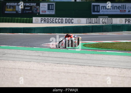 Misano, Italien. 8. Juli 2018. 7 Chaz Davies GBR Ducati Panigale R Aruba.it Racing Ducati während der MOTUL FIM Superbike Meisterschaft - Italienisch runden Sonntag Rennen während der World Superbikes-Stromkreis PIRELLI Riviera di Rimini rund, 6. - 8. Juli 2018 in Misano, Italien. Quelle: Fabio Averna/Alamy leben Nachrichten Stockfoto