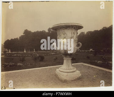 154 Eugène Atget - Versailles, Vase par Cornu - 1963.978 Stockfoto