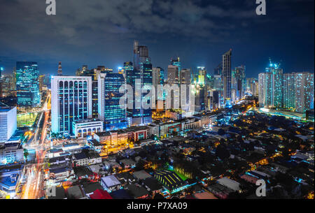 Metro Manila Stadtbild bei Nacht