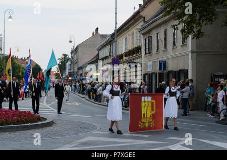 Beer Festival Parade in Karlovac/Kroatien Stockfoto