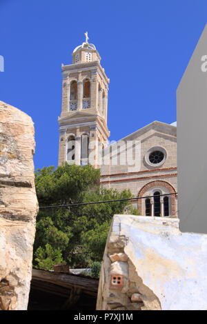 Blick auf anastasi Kirche in Ano Syros Syros Island, Süd Ägäis, Griechenland, PETER GRANT Stockfoto