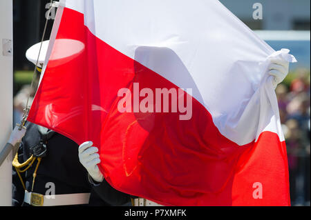 Polnische Marine Ehrengarde Einheit während der Feier des 100. Jahrestages der polnischen Marine in Gdynia, Polen. 24. Juni 2018 © wojciech Strozyk/Alamy Stockfoto