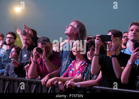 BARCELONA-JUN 1:Die Masse in einem Konzert in der Primavera Sound Festival am 1. Juni 2018 in Barcelona, Spanien. Stockfoto