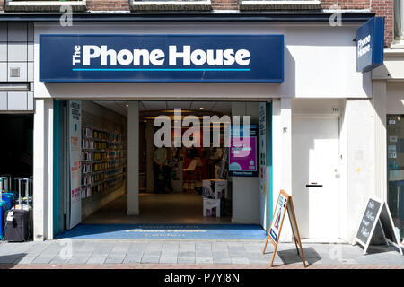 The Phone House Filiale in Leiden, Niederlande. The Carphone Warehouse Ltd. ist eine britische Handy Händler mit über 2.400 Geschäften in ganz Europa. Stockfoto