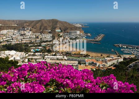 Blick über Resort von Puerto Rico auf der Kanarischen Insel Gran Canaria, Spanien Stockfoto