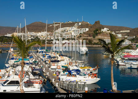 Spanien - Kanarische Inseln - Gran Canaria - Puerto Rico - Blick auf die Marina Stockfoto