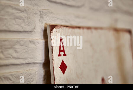 Holz- Spielkarten Aces für die Dekoration Stockfoto
