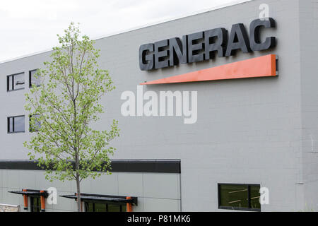 Ein logo Zeichen außerhalb des Hauptsitzes der Generac Power Systems in Waukesha, Wisconsin am 22. Juni 2018. Stockfoto