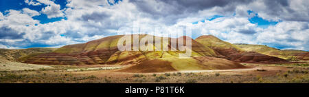 Panorama von sedimentären Felsen in die Painted Hills, John Tag Betten fossilen National Monument, Mitchell, Central Oregon, USA. Stockfoto