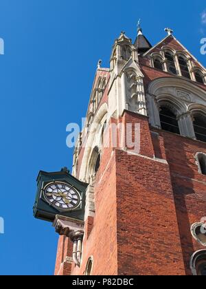 London, UK, 07. Juli 2018: Low Angle View der Union Chapel in London Islington Stockfoto