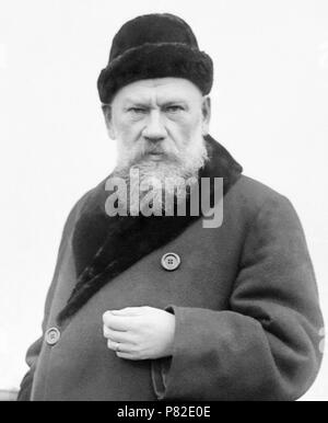 Ilya Lwowitsch Tolstoi (1866-1933) war ein russischer Schriftsteller, der als Sohn von Leo Tolstoi ist für sein Buch der Erinnerungen über seinen Vater, Reminiszenzen an Tolstoi bekannt. (Foto: Dezember 1916) Stockfoto