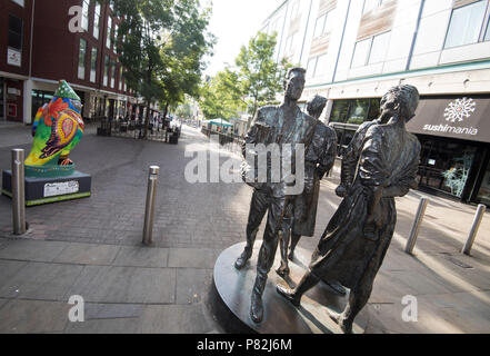 Hinters licht Wild in der Kunst Skulptur auf Chapel Bar in Nottingham, Nottinghamshire England Großbritannien Stockfoto