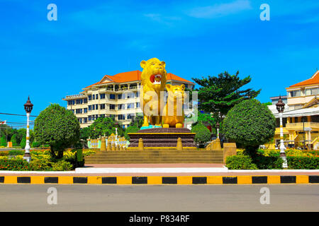 Statue von Lion in der Stadt von Sihanoukville, Kambodscha. Stockfoto