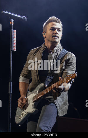 Milwaukee, Wisconsin, USA. 7. Juli 2018. Nazar während des Sommerfests Music Festival am Henry Maier Festival Park in Milwaukee, Wisconsin Credit: Daniel DeSlover/ZUMA Draht/Alamy leben Nachrichten Stockfoto