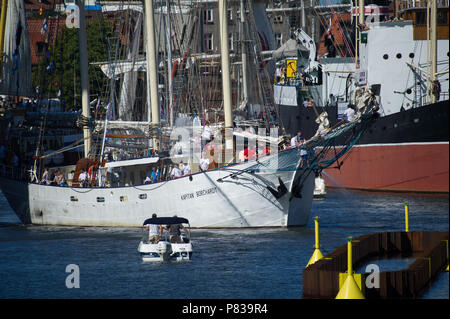 Danzig, Polen. 8. Juli 2018. Segelschiffe Parade am Fluss Mottlau während 22 Baltic Sail Danzig in Danzig, Polen. 8. Juli 2018 © wojciech Strozyk/Alamy leben Nachrichten Stockfoto