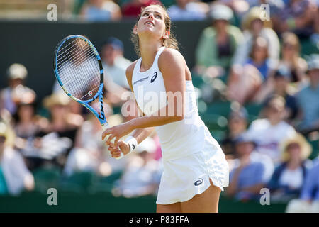 London, Großbritannien. 6. Juli, 2018. Julia Goerges (GER) Tennis: Julia Goerges von Deutschland während der Frauen singles dritte Runde der Wimbledon Lawn Tennis Championships gegen Barbora Strycova der tschechischen Republik bei den All England Lawn Tennis und Croquet Club in London, England. Quelle: LBA/Alamy leben Nachrichten Stockfoto