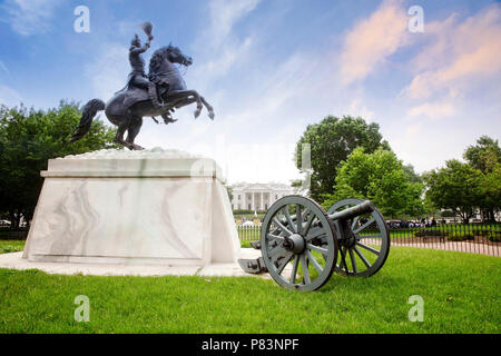 Die Statue von Andrew Jackson in Lafayette Square oder Präsidenten Park nördlich des Weißen Hauses in Washington, DC. Stockfoto