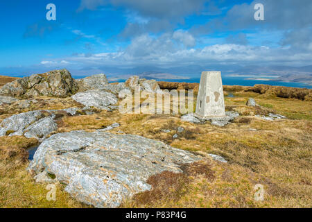 Die Insel von Taransay und der North Harris Hügel vom Gipfel des Ceapabhal auf Toe Kopf (Gob ein Tobha) South Harris, Western Isles, Schottland, Großbritannien Stockfoto