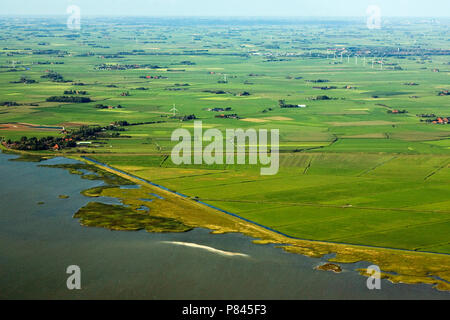 Luchtfoto van de Friese IJsselmeerkust; Luftbild des friesischen Ijsselmeerküste Stockfoto