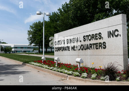 Ein logo Zeichen außerhalb des Hauptsitzes der Casey's General Stores, Inc., die in Ankeny, Iowa, wurde am 30. Juni 2018. Stockfoto