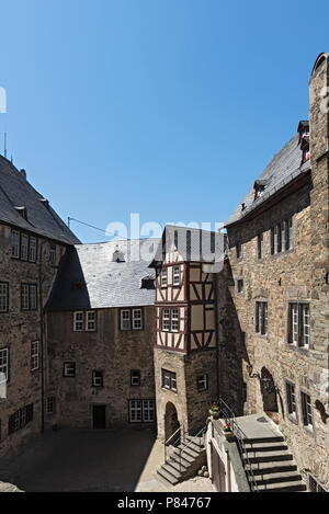 Gebäude im Innenhof der Burg Runkel, Hessen, Deutschland Stockfoto