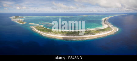 Panoramablick Luftaufnahme des Kantons Insel, auf der der gesamte Atoll Stockfoto