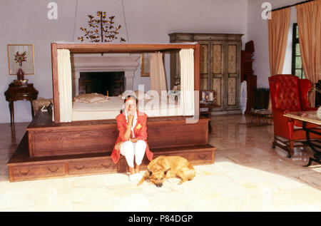 Margie Jürgens im Haus in Saint Paul de Vence, Frankreich 1978. Margie Jürgens in Ihrem Haus in Saint Paul de Vence, Frankreich 1978. Stockfoto