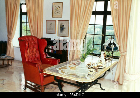 Im Haus von Vic Curd Jürgens in Saint Paul de Vence, Frankreich 1978. Schauspieler Curd Jürgens' Haus in Saint Paul de Vence, Frankreich 1978. Stockfoto