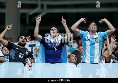 Sankt Petersburg, Russland - 26. Juni: Argentinien Unterstützer während der FIFA WM 2018 Russland Gruppe D Match zwischen Nigeria und Argentinien bei Sankt Petersburg Stadion am 26. Juni 2018 in Sankt Petersburg, Russland. (MB) Stockfoto