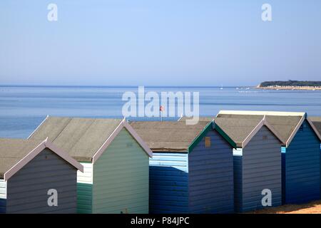 Holzhütten am Avon Strand Mudeford, Christchurch, Dorset Stockfoto