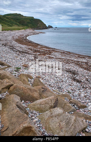 Blick nach Norden nach Westen entlang der Küste nach Strahangles Punkt vom Parkplatz am Bay nördlich von New Brighton & Hove. Aberdeenshire Stockfoto