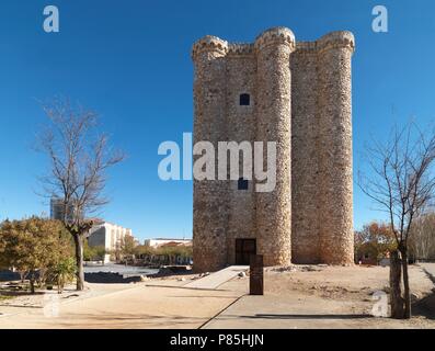 CASTILLO DE NÄHE DE SALVANES. FORTALEZA DE LA ORDEN MILITAR DE SANTIAGO. MADRID, ESPAÑA. Stockfoto