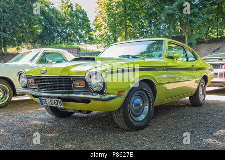 Stade, Deutschland - Juli 8, 2018: ein Jahrgang 16971 Mercury Comet GT am 5. Sommer Antriebs US Car Meeting. Stockfoto