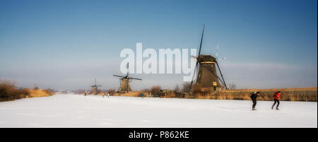 Winterlandschap met Molen; Winterlandschaft mit Mühle Stockfoto