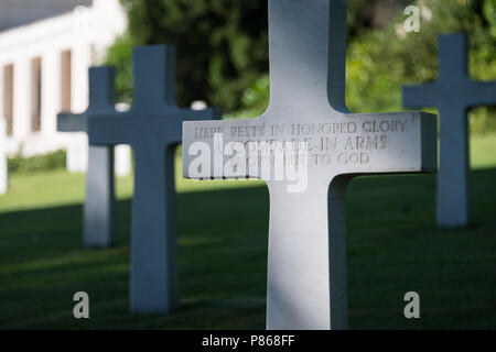 Die Suresnes amerikanische Soldatenfriedhof und Memorial, Suresnes (nahe Paris), Frankreich Stockfoto