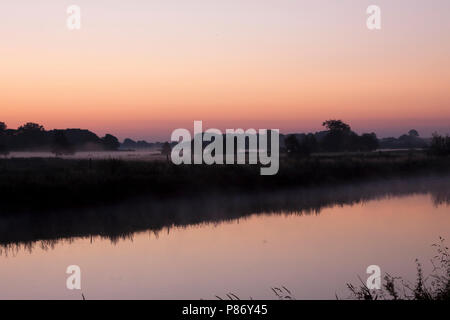 Overijsselse vecht in de vroege Ochtend; Overijsselse vecht im frühen Morgen Stockfoto